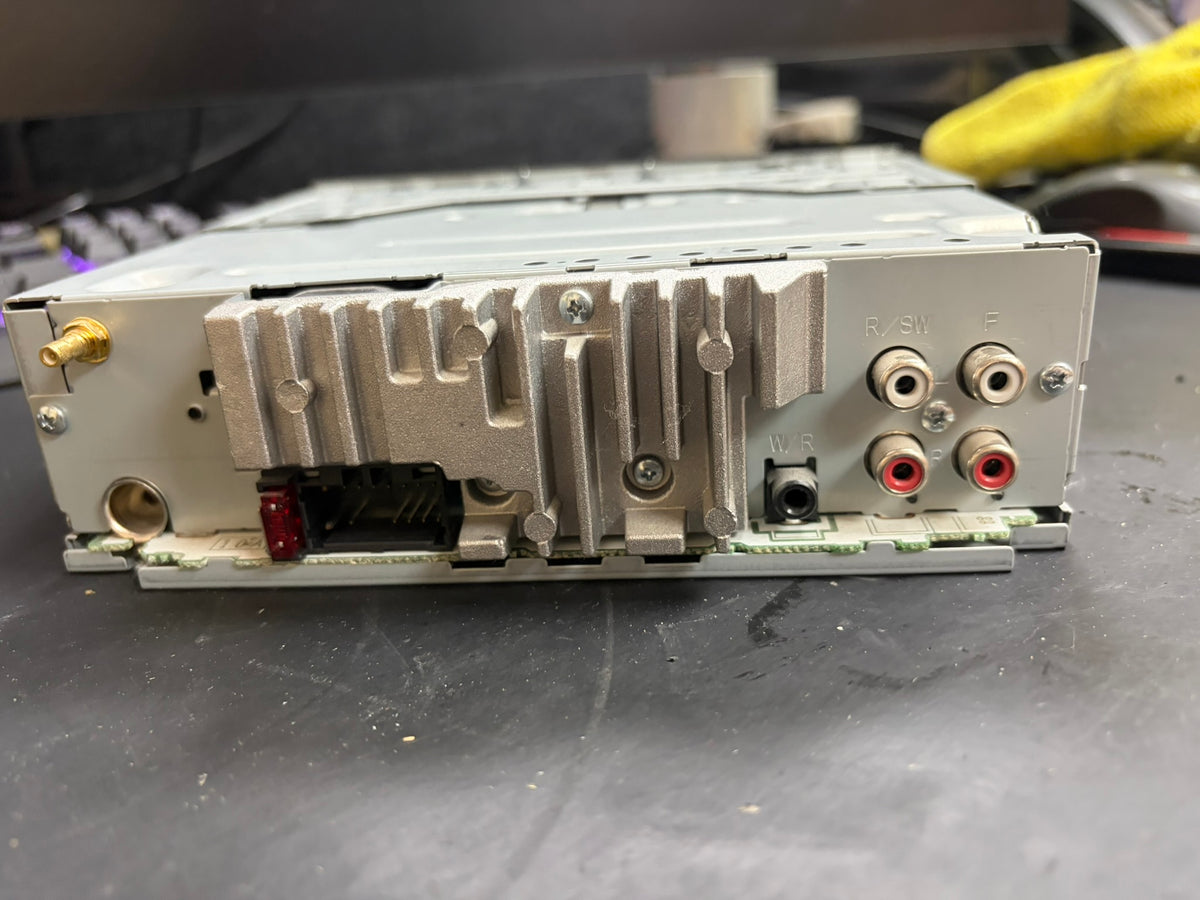 Pioneer MVH-S210DAB